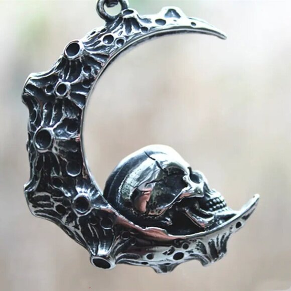 Large Crescent Moon and Skulls Gothic Necklace / Pendant (#1341) - Picture 7 of 11